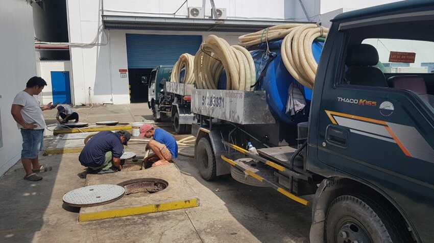 Dịch Vụ Hút Hầm Cầu Tại Khánh Hòa: Vệ Sinh, An Toàn, Tiết Kiệm 3 Hút hầm cầu uy tín tại Khánh Hòa