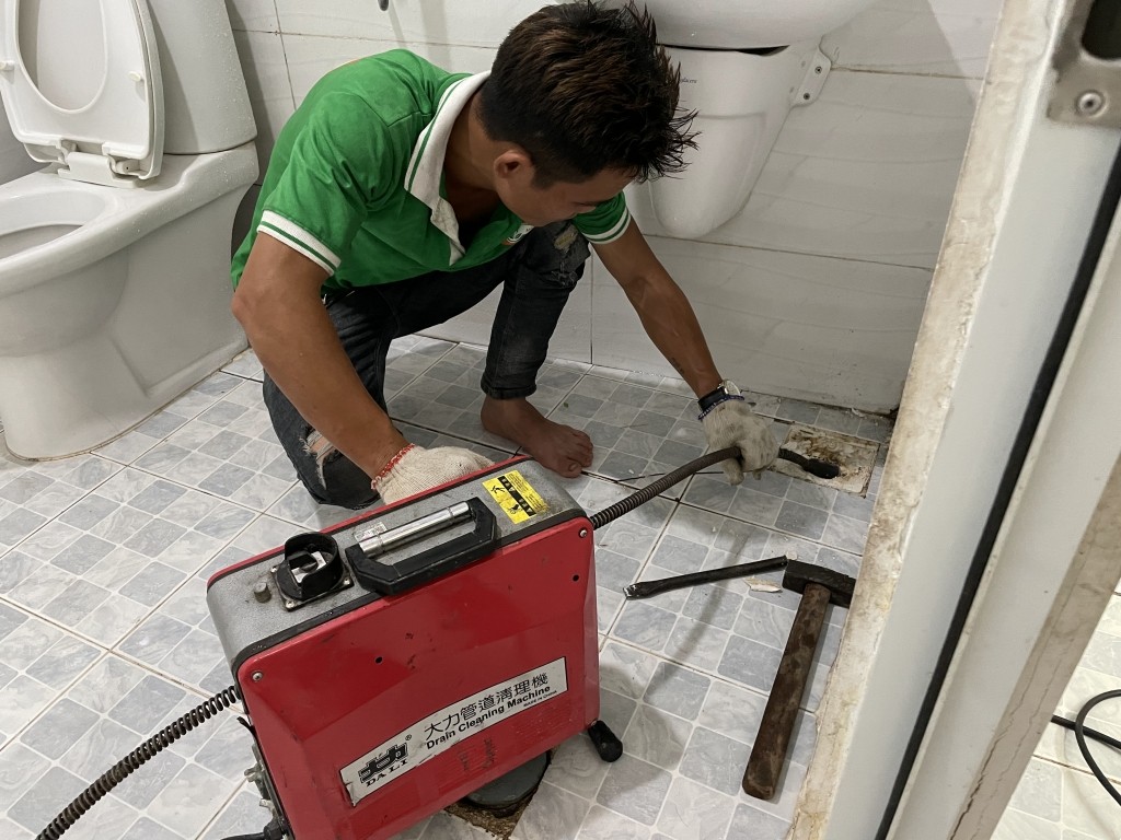 Thông Cống Nghẹt Giá Rẻ Uy Tín Tại Huyện Cam Lâm 3 Thông cống nghẹt huyện Diên Khánh